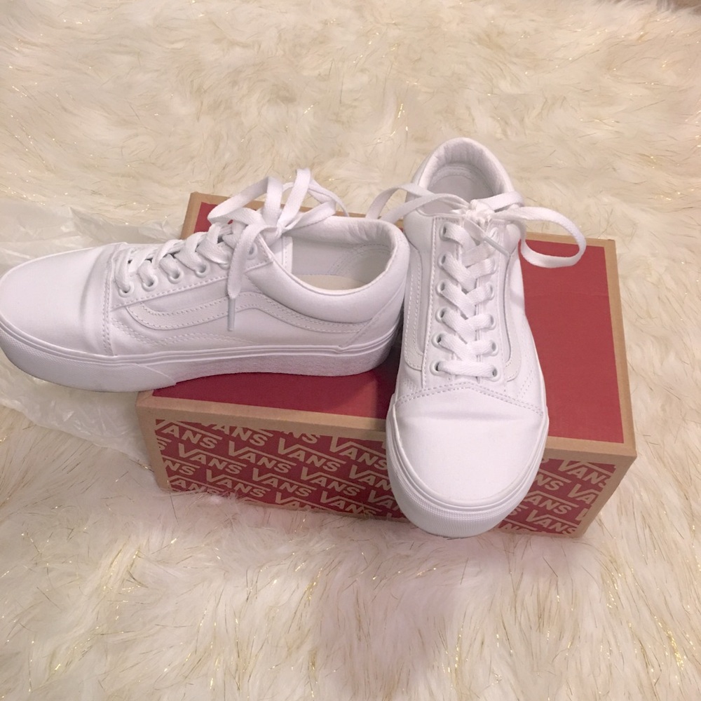 Platform white vans